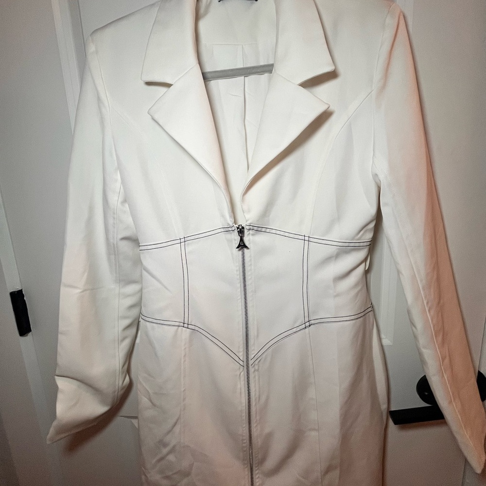 Maniere De Voir Blazer Dress with Notched Lapel and Tailored Silhouette
